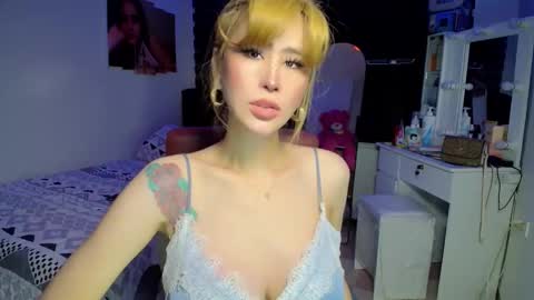 Snapshot of xhotcockcumts chatting on January 15, 2025, 11:32 am Barbie ann online show from January 15, 2025, 11:32 am
