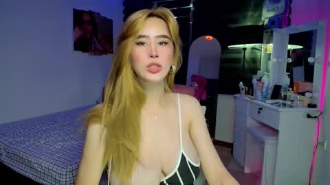 Snapshot of xhotcockcumts chatting on January 25, 2025, 4:56 am Barbie ann online show from January 25, 2025, 4:56 am