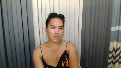 GWEN THOMPSON .......   online show from February 8, 2025, 10:07 am