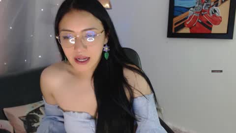 Xia online show from April 14, 2026, 10:49 pm