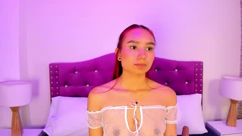 Xime  online show from October 5, 2025, 3:49 am