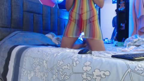 ximena suarez online show from October 1, 2025, 2:23 pm