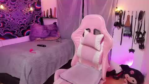 Snapshot of xizette_rotic chatting on June 23, 2026, 11:14 pm xizette online show from June 23, 2026, 11:14 pm