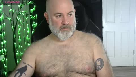 MrSlowBurn77 online show from February 5, 2026, 11:53 pm