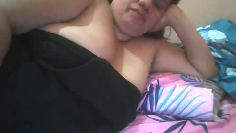 Snapshot of xjuicytits chatting on January 19, 2026, 1:09 am xjuicytits online show from January 19, 2026, 1:09 am