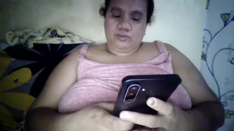 Snapshot of xjuicytits chatting on June 16, 2026, 11:51 pm xjuicytits online show from June 16, 2026, 11:51 pm