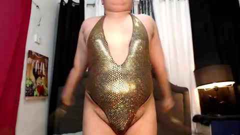 Snapshot of xkaytlyn_whitexx chatting on September 24, 2025, 5:55 am Seductive Kaylyn   online show from September 24, 2025, 5:55 am