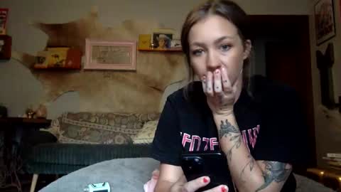 xLacyy online show from October 3, 2025, 11:46 pm