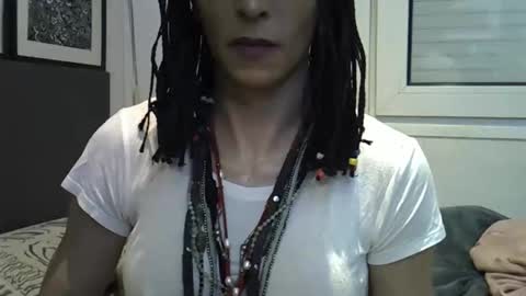 Snapshot of xlecram chatting on May 5, 2026, 4:37 pm Wendy online show from May 5, 2026, 4:37 pm
