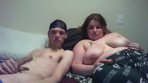 Snapshot of xlilj001 chatting on December 3, 2025, 1:35 am Jay Kaila online show from December 3, 2025, 1:35 am