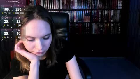 Linda online show from November 30, 2025, 12:53 pm