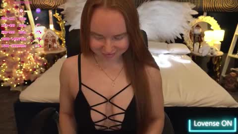 Monica online show from December 22, 2025, 6:43 am