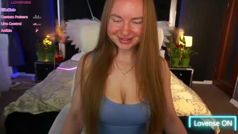 Snapshot of xo_monica chatting on May 7, 2026, 5:46 am Monica online show from May 7, 2026, 5:46 am