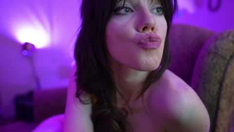 Snapshot of xobondaixo chatting on January 5, 2025, 7:49 am Bella Bondai online show from January 5, 2025, 7:49 am
