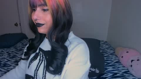 Rae  online show from February 16, 2025, 2:20 am