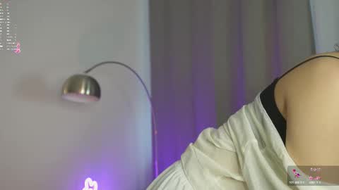 Milana online show from September 19, 2025, 6:26 am