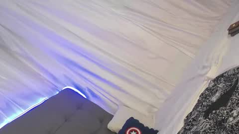 xoxo online show from January 2, 2025, 12:34 am