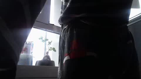 xoxopum online show from January 11, 2025, 8:11 am