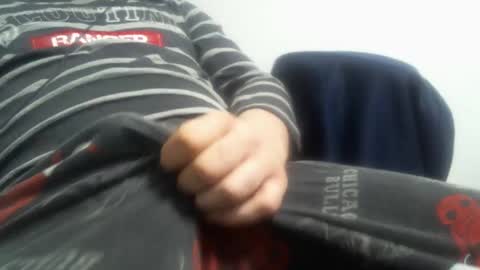 xoxopum online show from February 9, 2025, 10:00 pm