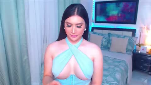 amanda online show from November 13, 2025, 3:27 am