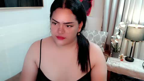 xsabbylicious69 online show from January 13, 2025, 5:12 pm