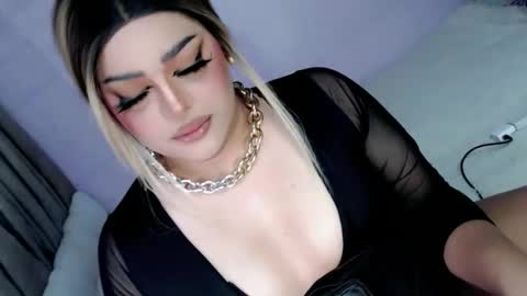 xsabbylicious69 online show from April 21, 2026, 1:42 am