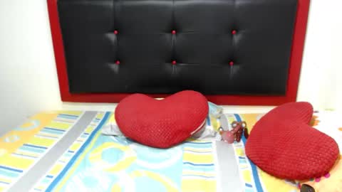 xshopyx online show from February 23, 2025, 6:07 am