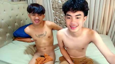 Snapshot of xsianhotcocxx chatting on May 9, 2026, 1:44 am xsianhotcocxx online show from May 9, 2026, 1:44 am