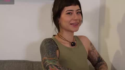 Blue online show from March 27, 2026, 11:04 pm