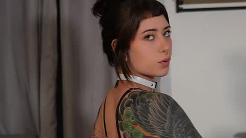 Blue online show from April 27, 2026, 11:58 pm