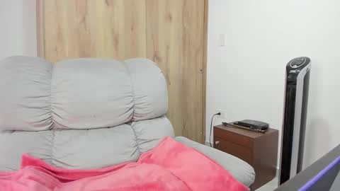 Hellen Sofia instagram hellen5546 online show from March 22, 2026, 1:14 pm