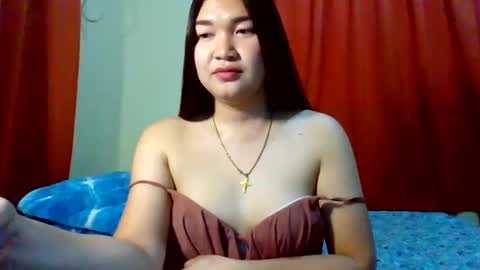 HI IM PAULINE online show from January 6, 2025, 2:48 am