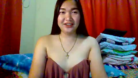 HI IM PAULINE online show from February 16, 2025, 2:42 am