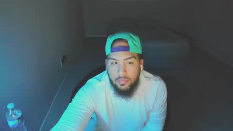 ThePiercedOne online show from December 1, 2025, 4:39 am