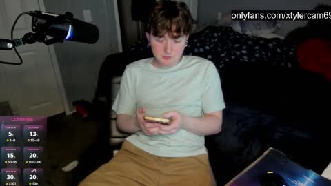 xtylercam69 online show from February 17, 2026, 12:51 am