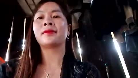 xuxulove00 online show from May 6, 2026, 1:14 am