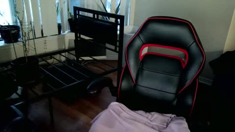 x online show from December 27, 2024, 9:43 pm