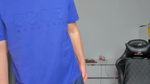 raul online show from December 3, 2025, 7:05 am