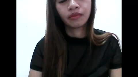 Snapshot of xx_winwin_xx chatting on December 6, 2024, 8:51 pm Mariel online show from December 6, 2024, 8:51 pm