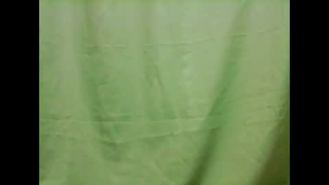 Snapshot of xx_winwin_xx chatting on February 5, 2025, 9:36 am Mariel online show from February 5, 2025, 9:36 am
