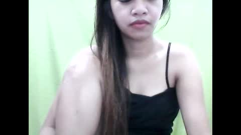 Snapshot of xx_winwin_xx chatting on October 10, 2025, 10:31 pm Mariel online show from October 10, 2025, 10:31 pm