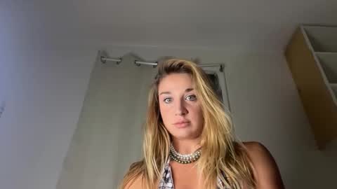 Snapshot of xxbabycheetahxx chatting on March 12, 2026, 4:40 am xxbabycheetahxx online show from March 12, 2026, 4:40 am