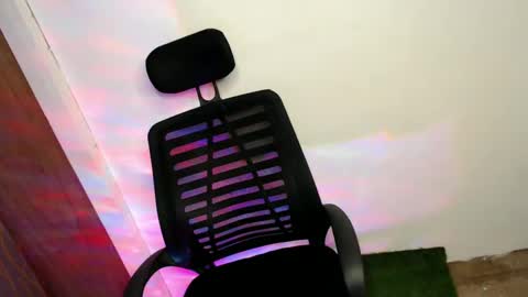 xxcandy lust online show from January 27, 2025, 11:22 am