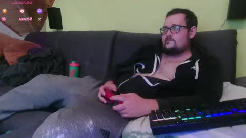 xxevoker online show from October 4, 2025, 2:59 pm