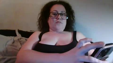 Snapshot of xxfunsizebratxx chatting on March 17, 2026, 10:35 pm xxfunsizebratxx online show from March 17, 2026, 10:35 pm