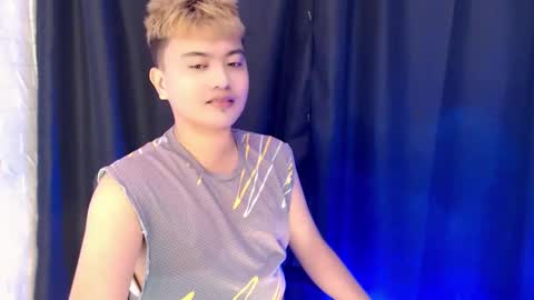 Loyd online show from October 27, 2025, 2:43 pm