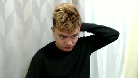 Loyd online show from November 24, 2025, 5:18 am