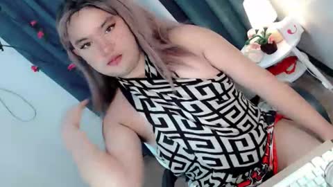 Loyd online show from April 4, 2026, 7:28 am