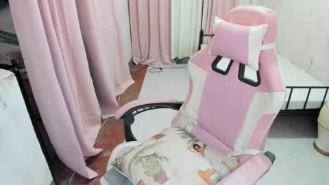 xxjasminfoxxx online show from February 20, 2025, 10:05 am