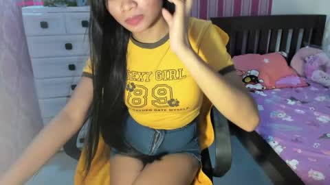 Aya online show from April 15, 2026, 12:01 pm